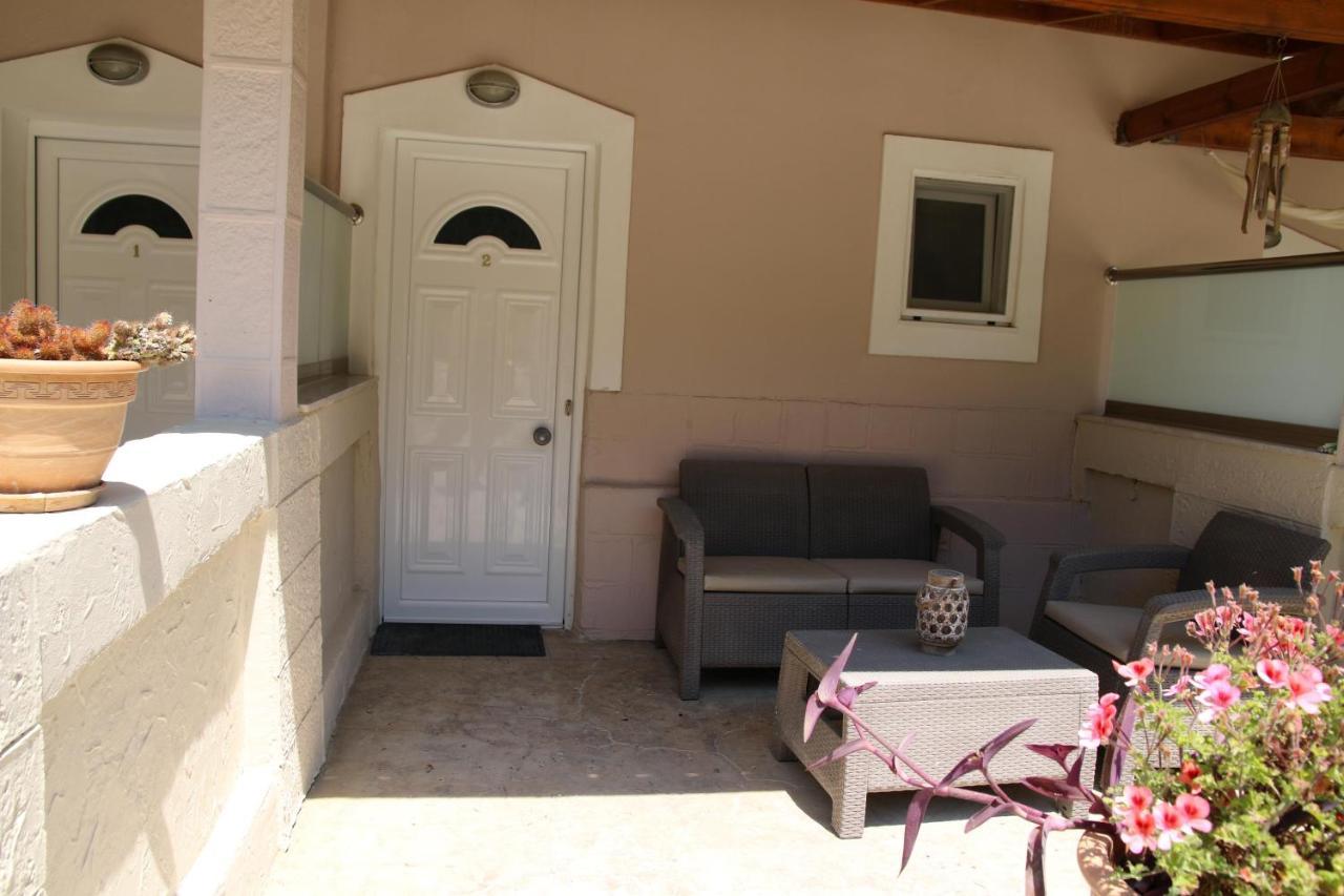 Santa Barbara Lakis Apartments Perivólion 外观 照片