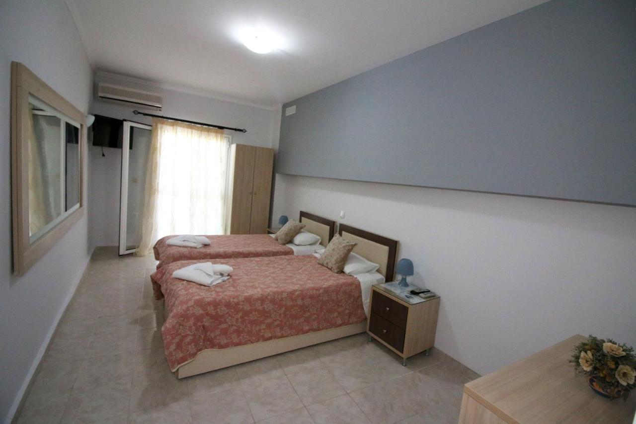 Santa Barbara Lakis Apartments Perivólion 外观 照片
