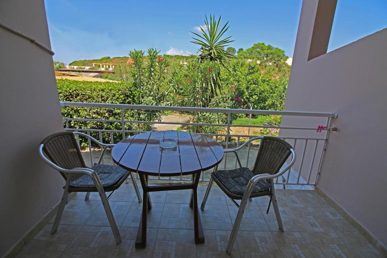 Santa Barbara Lakis Apartments Perivólion 外观 照片