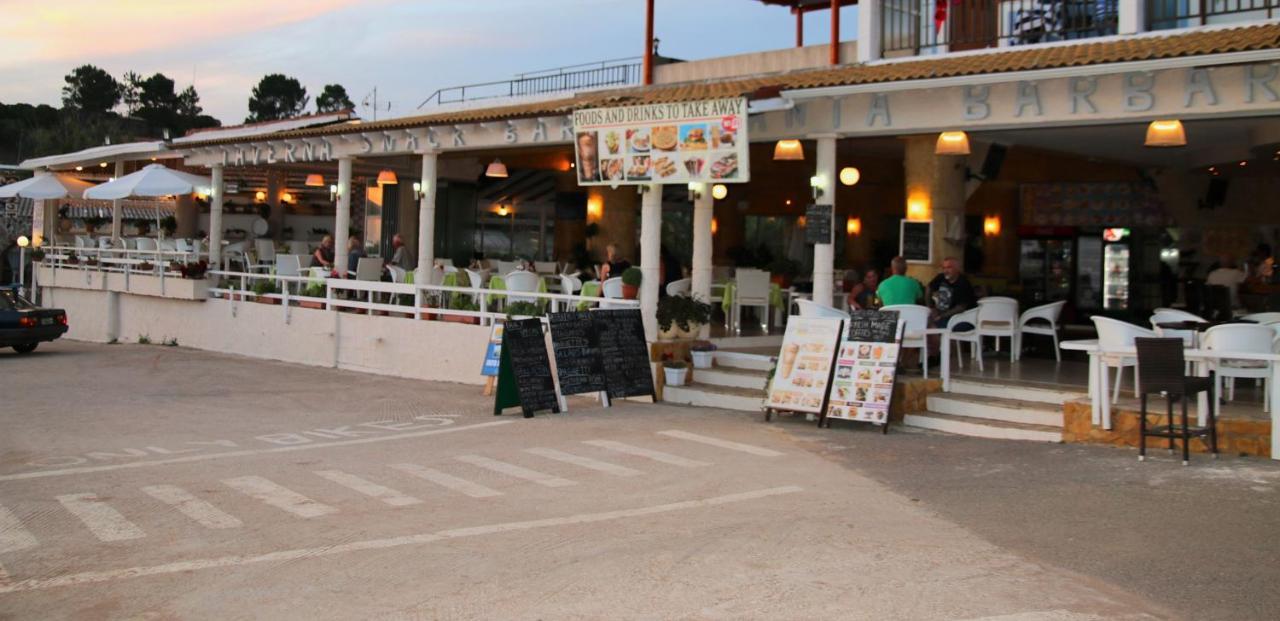 Santa Barbara Lakis Apartments Perivólion 外观 照片